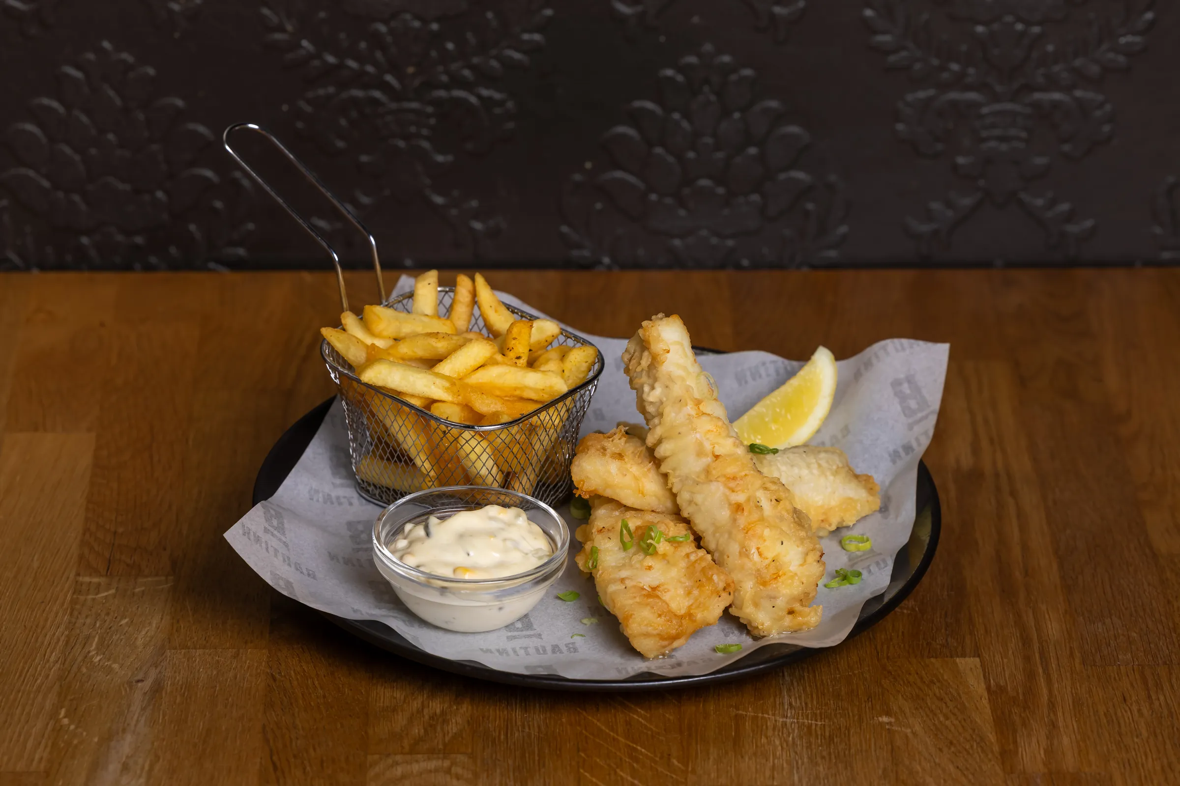 Fish and chips with lemon